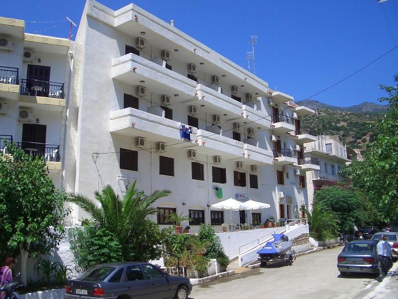 Oinoi Hotel image
