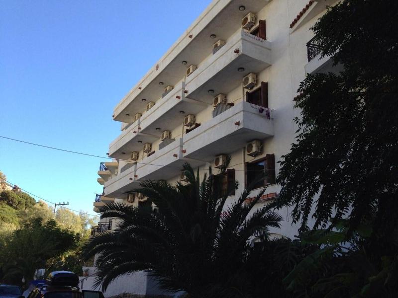 Oinoi Hotel image