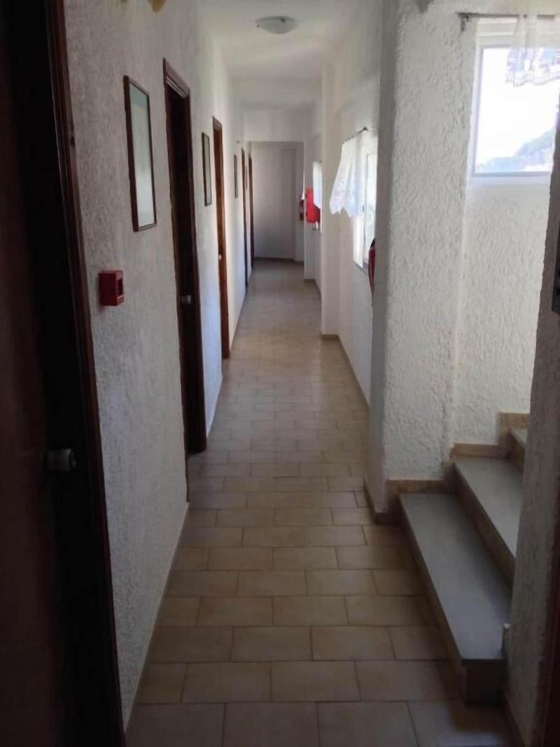 Oinoi Hotel image