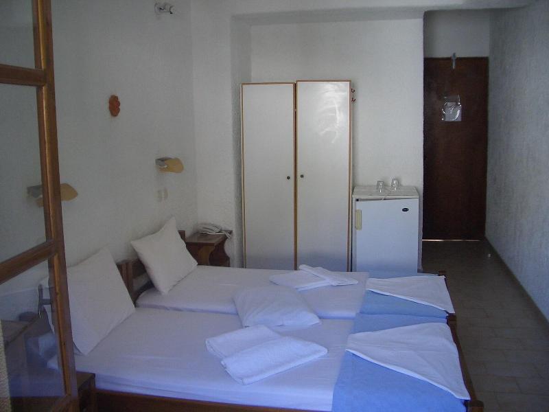 Oinoi Hotel image