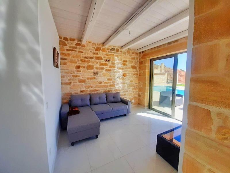 Hostel Stylianos Kissamos image
