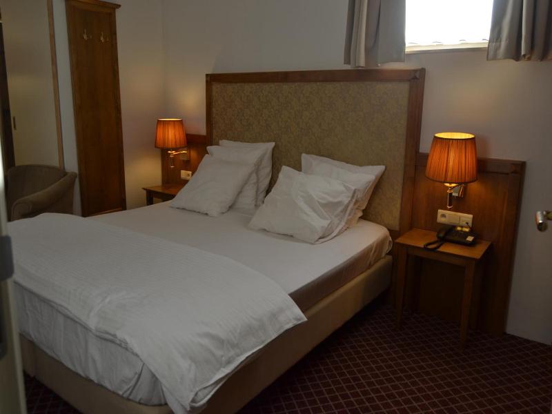 Hotel The Lord image