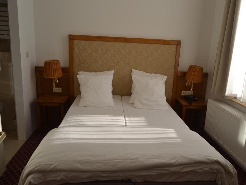 Hotel The Lord image