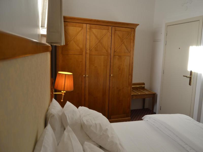Hotel The Lord image