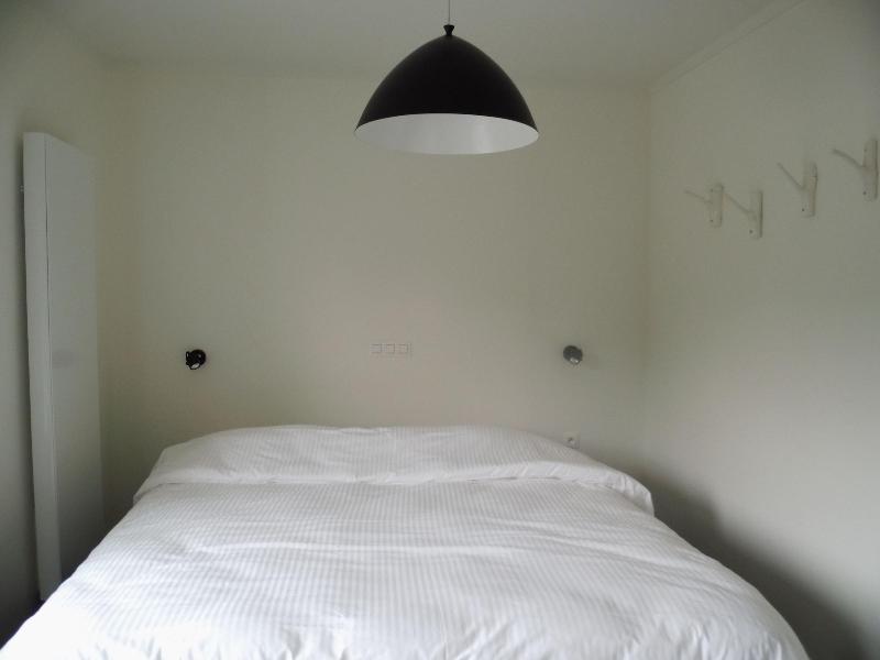 Quarante Cinq image