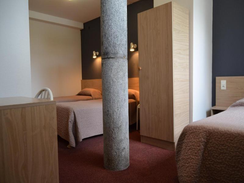 Hotel Montfort image