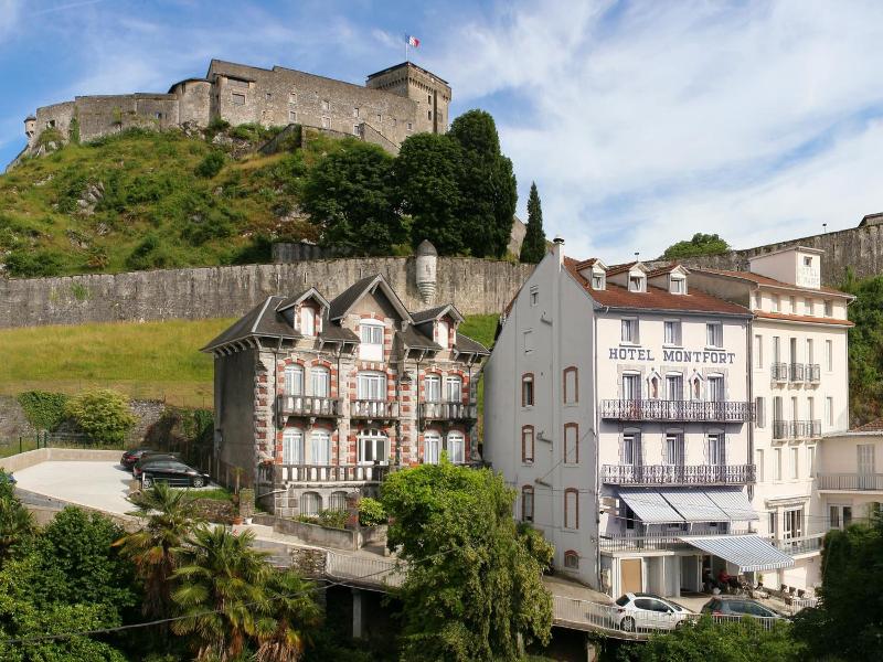Hotel Montfort image