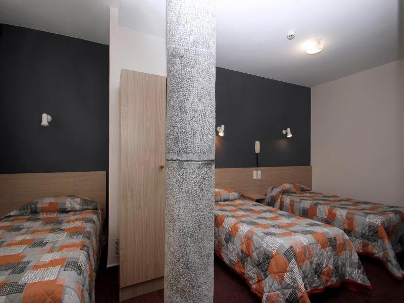 Hotel Montfort image