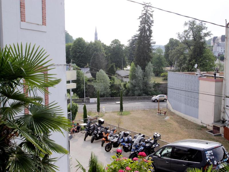 Hotel Montfort image