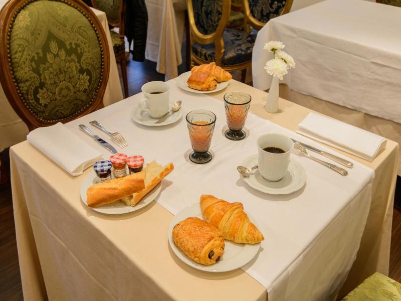 Villa Aultia Hotel image