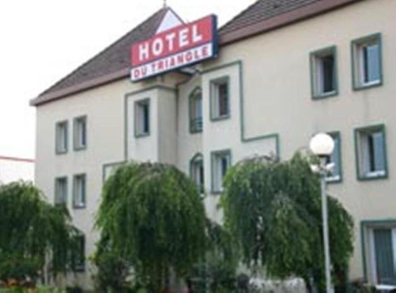 Hotel Du Triangle image