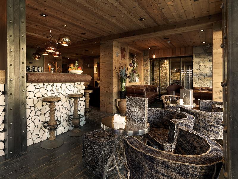 Le M de Megève image