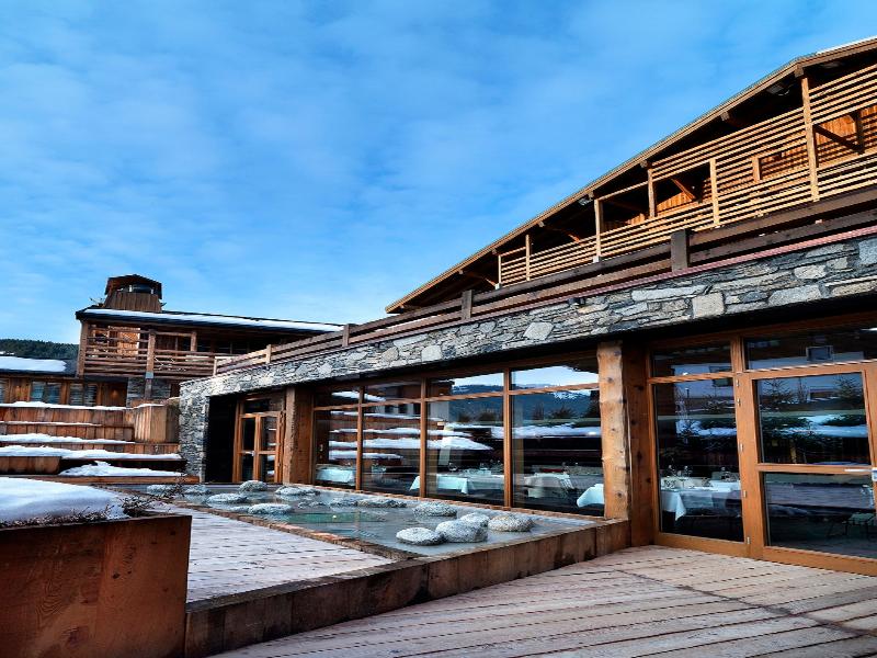 Le M de Megève image