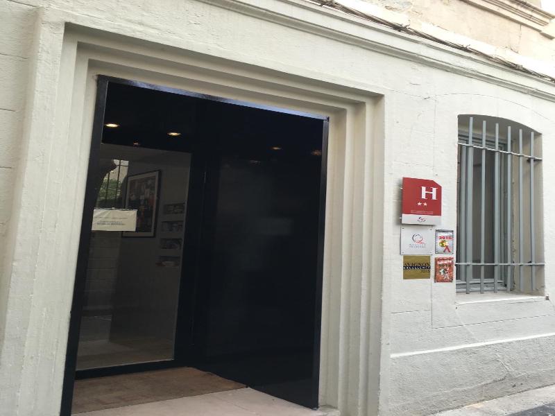 Hôtel Les Corps Saints image