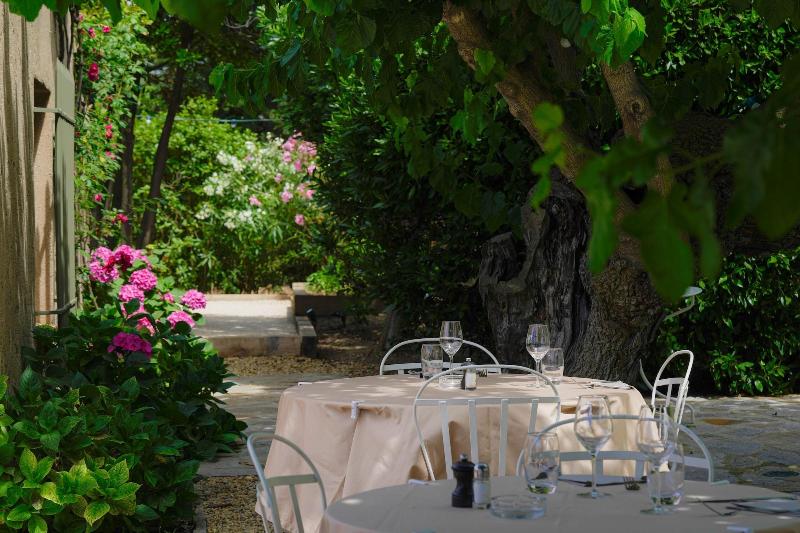 Hôtel La Figuière image
