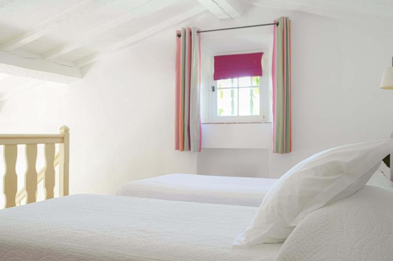 Hôtel La Figuière image