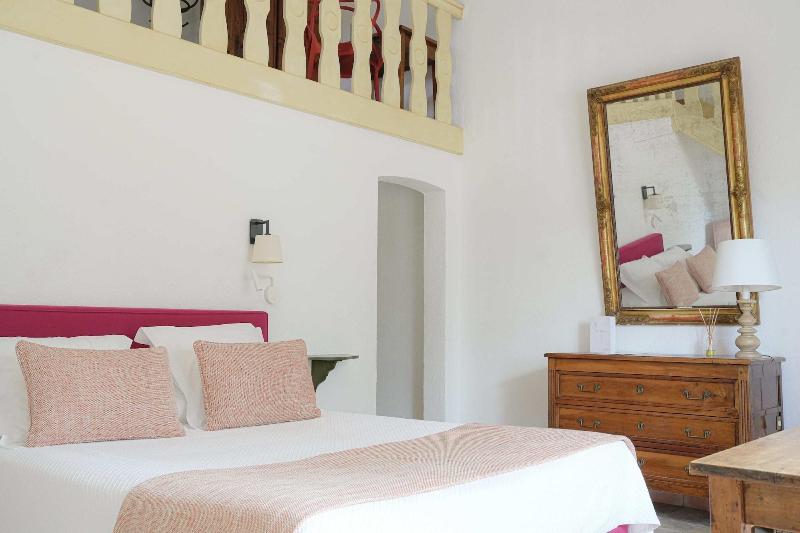 Hôtel La Figuière image