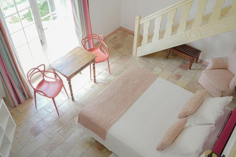 Hôtel La Figuière image