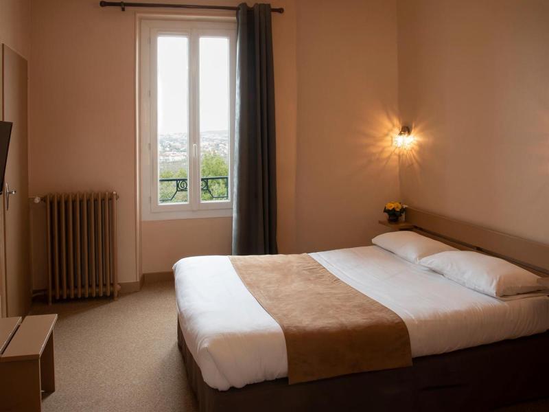 Hôtel des Pyrénées image