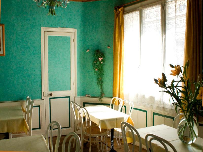 Hôtel des Pyrénées image