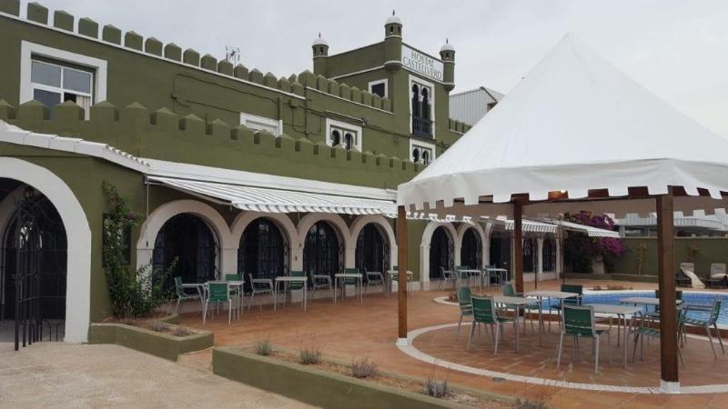 Hostal Castellverd image