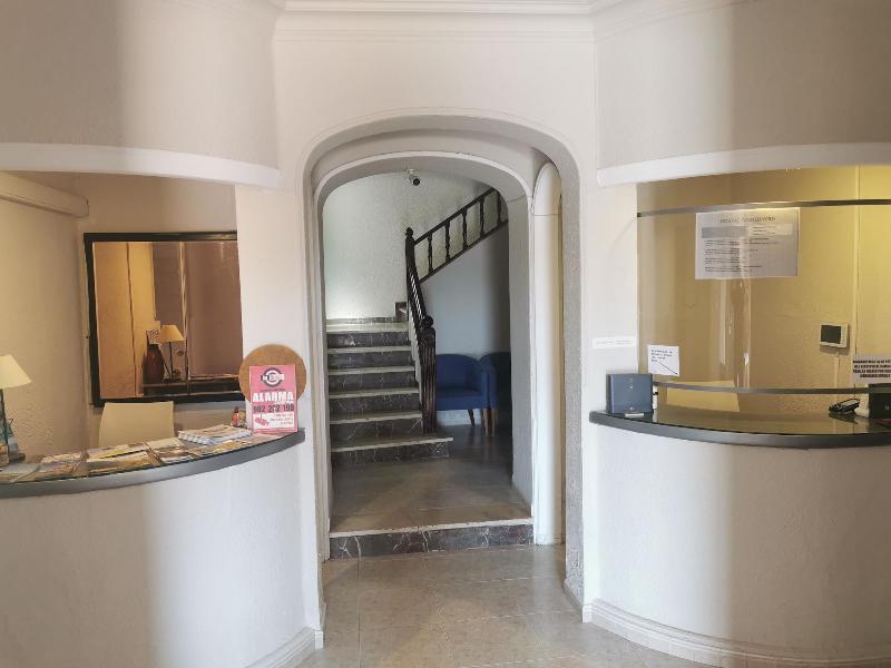 Hostal Castellverd — view