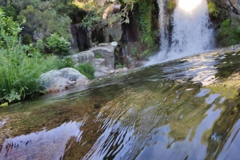 Aguas Del Venero image