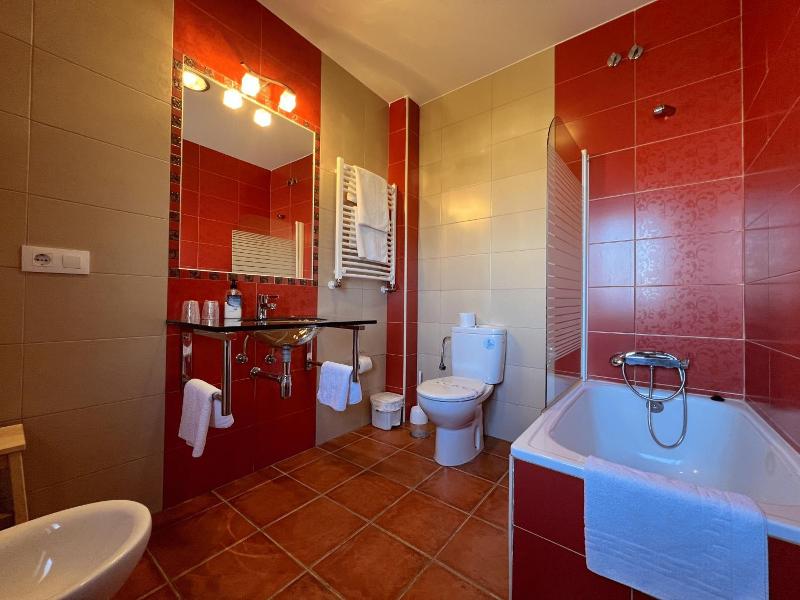 Aguas Del Venero image