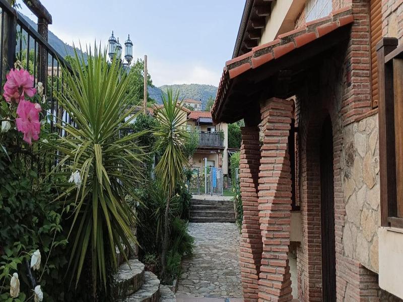 Aguas Del Venero image