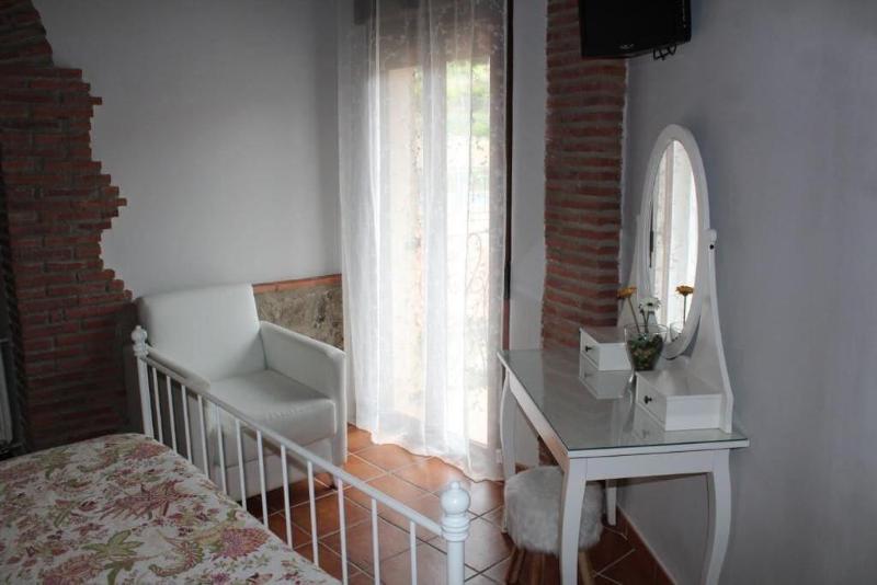 Aguas Del Venero image