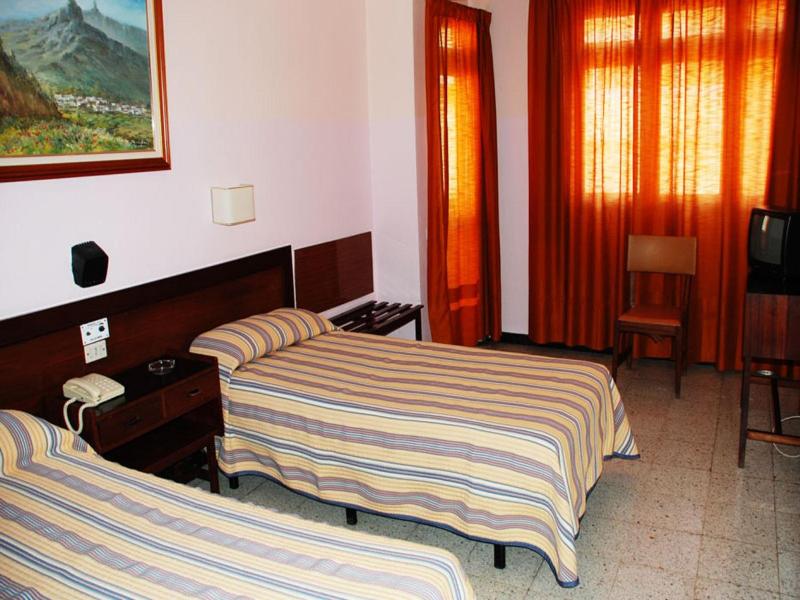 Hotel Olympia image