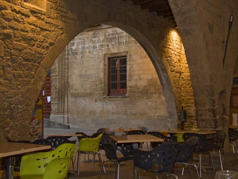 Hostal Las Coronas image