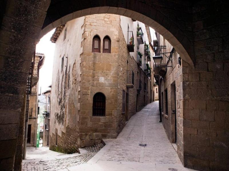 Hostal Las Coronas image