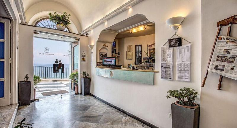 Hotel Belvedere & Tre Re image