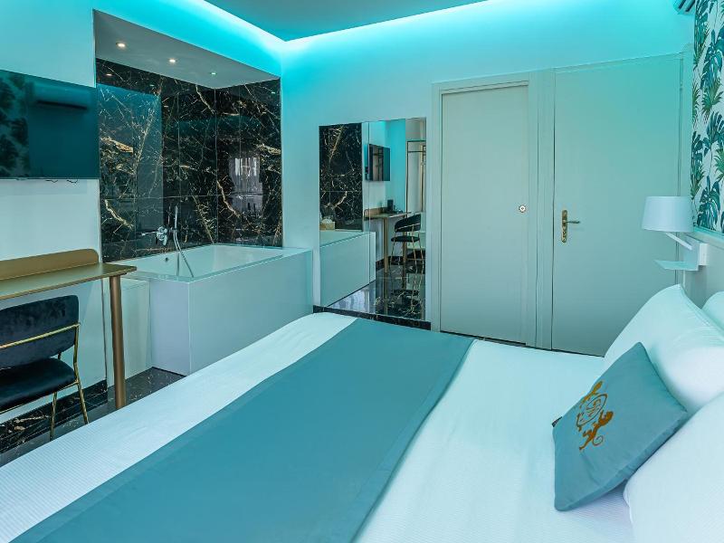 Hotel Max image