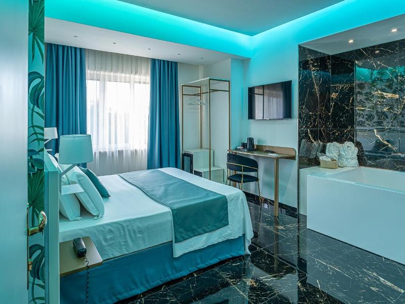 Hotel Max image