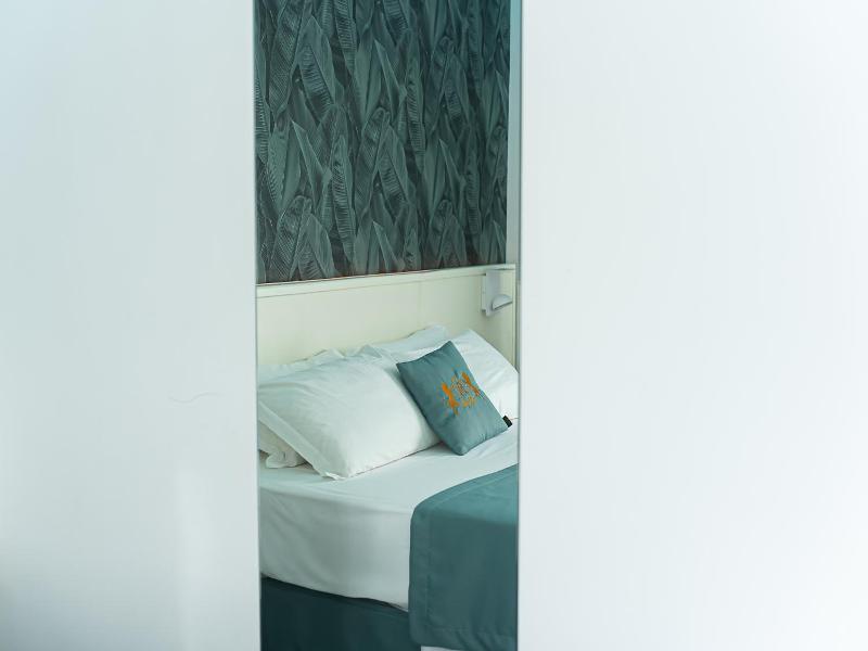 Hotel Max image