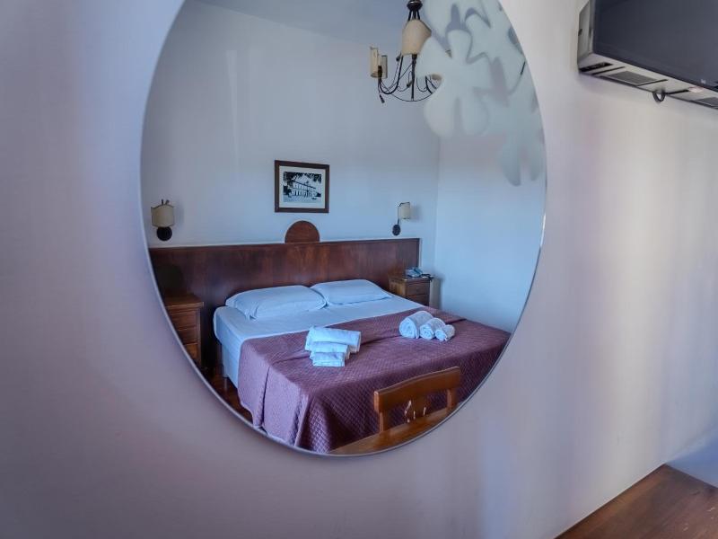 Hotel Max image