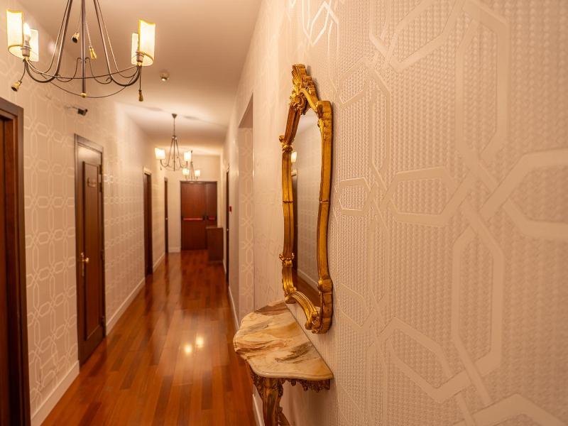 Hotel Max image