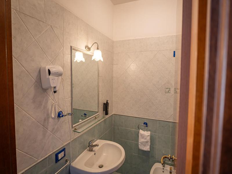 Hotel Max image