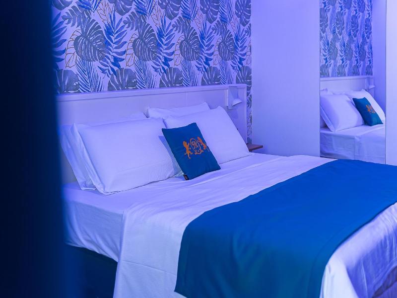 Hotel Max image