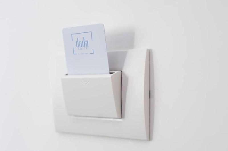 Dada Suite image