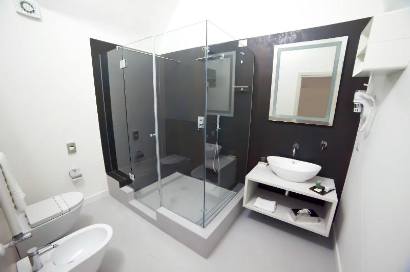 Dada Suite image