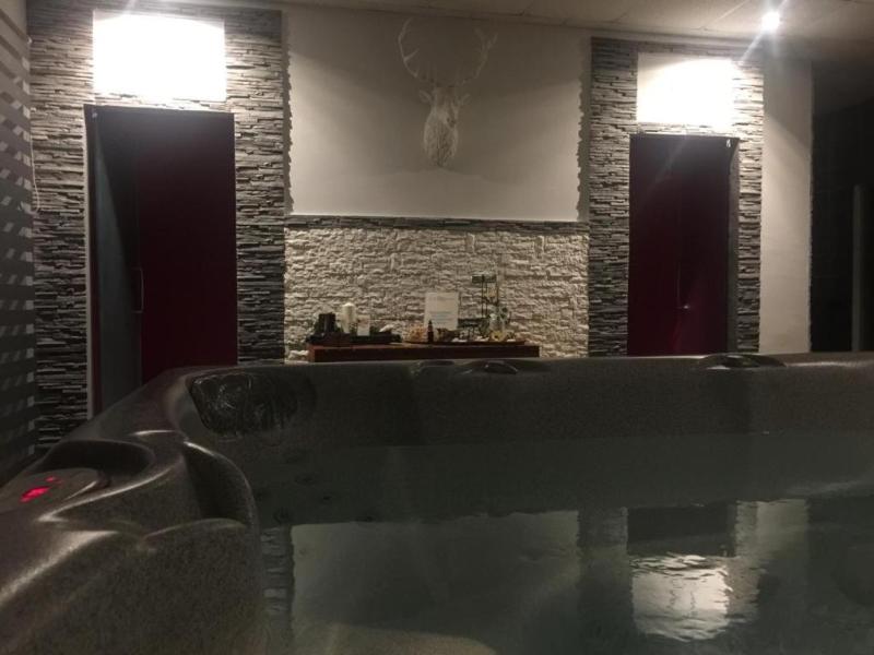 Hotel Ede image