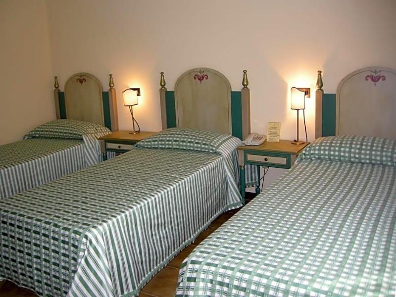 Hotel Fiordigigli image