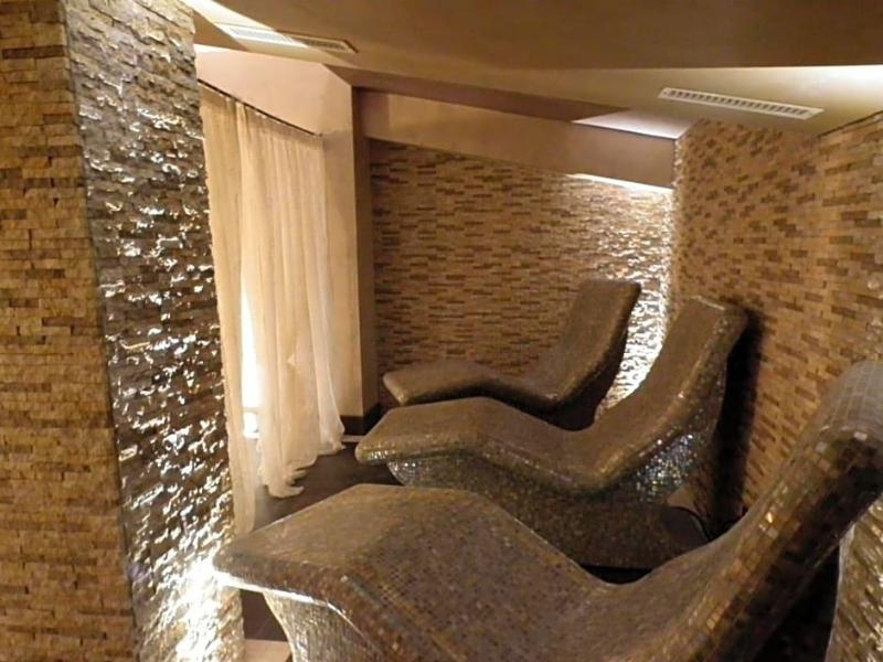 Hotel Fiordigigli image