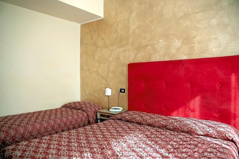 Hotel Fiordigigli image