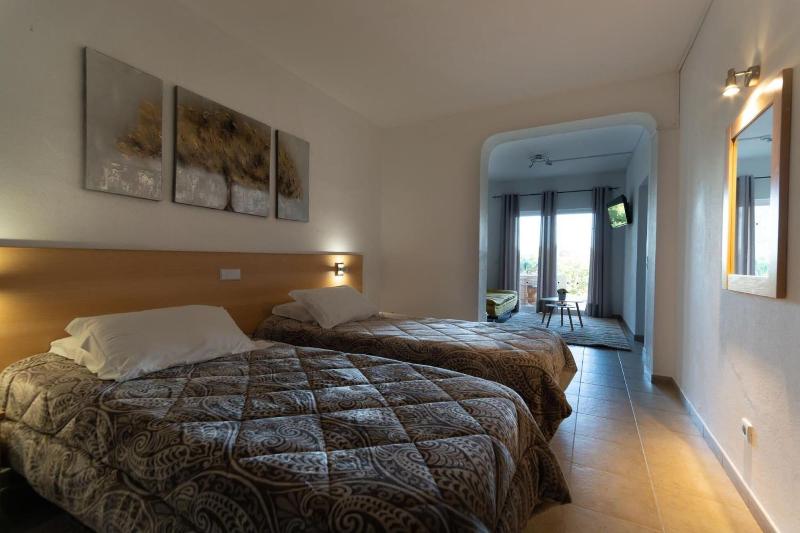Villa Well By Villa Welwitshia Mirabilis image