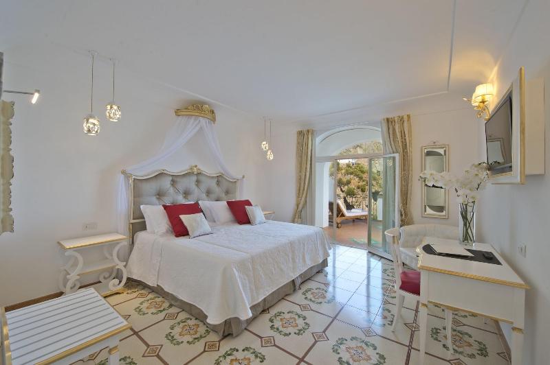 Villa Corallium image