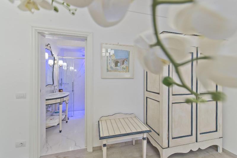 Villa Corallium image